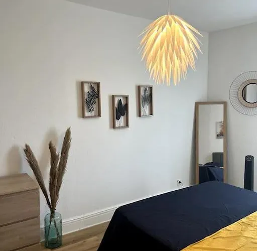 Appartement Cosy Et Lumineux Avec Parking Gratuit *