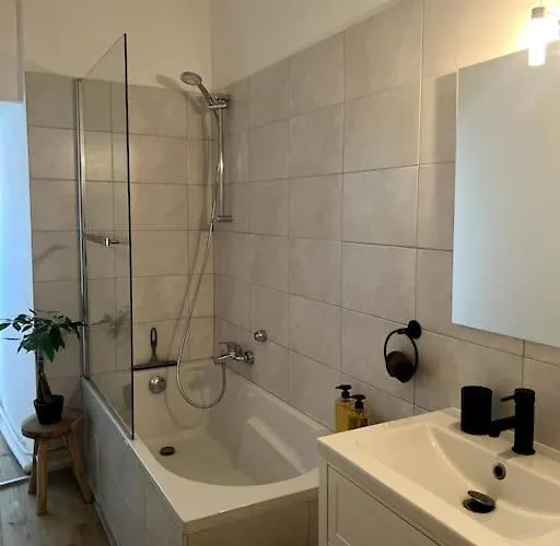 Cosy Et Lumineux Avec Parking Gratuit * Colmar